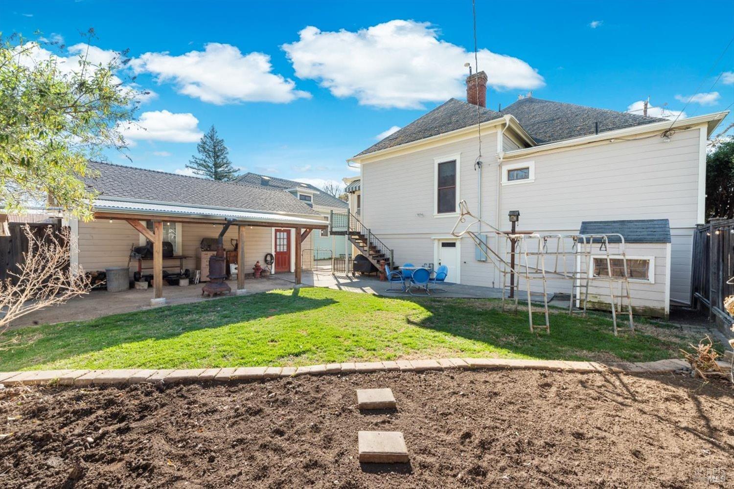 Detail Gallery Image 60 of 79 For 101 Main St, Vacaville,  CA 95688 - 4 Beds | 2/1 Baths