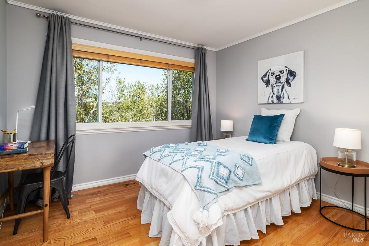Detail Gallery Image 30 of 51 For 45 Wimbledon Ct, Novato,  CA 94949 - 3 Beds | 2/1 Baths