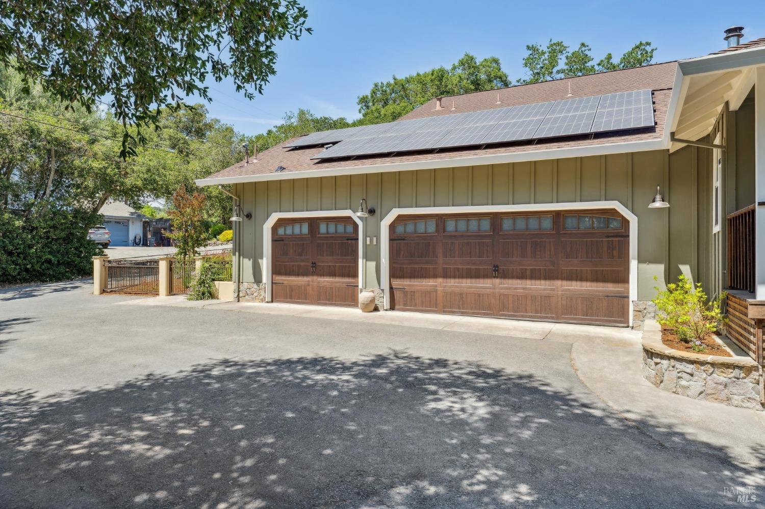 Detail Gallery Image 57 of 59 For 4880 Warm Springs Rd, Glen Ellen,  CA 95442 - 5 Beds | 3/1 Baths