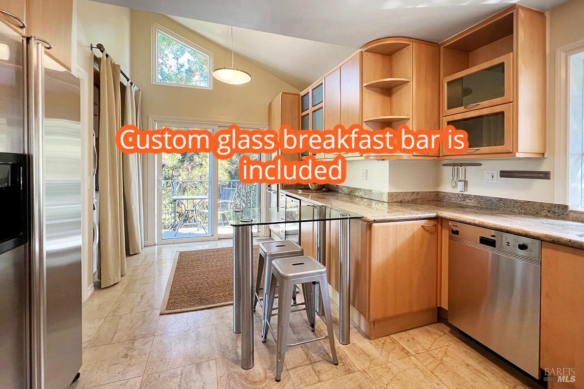 Detail Gallery Image 21 of 51 For 45 Wimbledon Ct, Novato,  CA 94949 - 3 Beds | 2/1 Baths