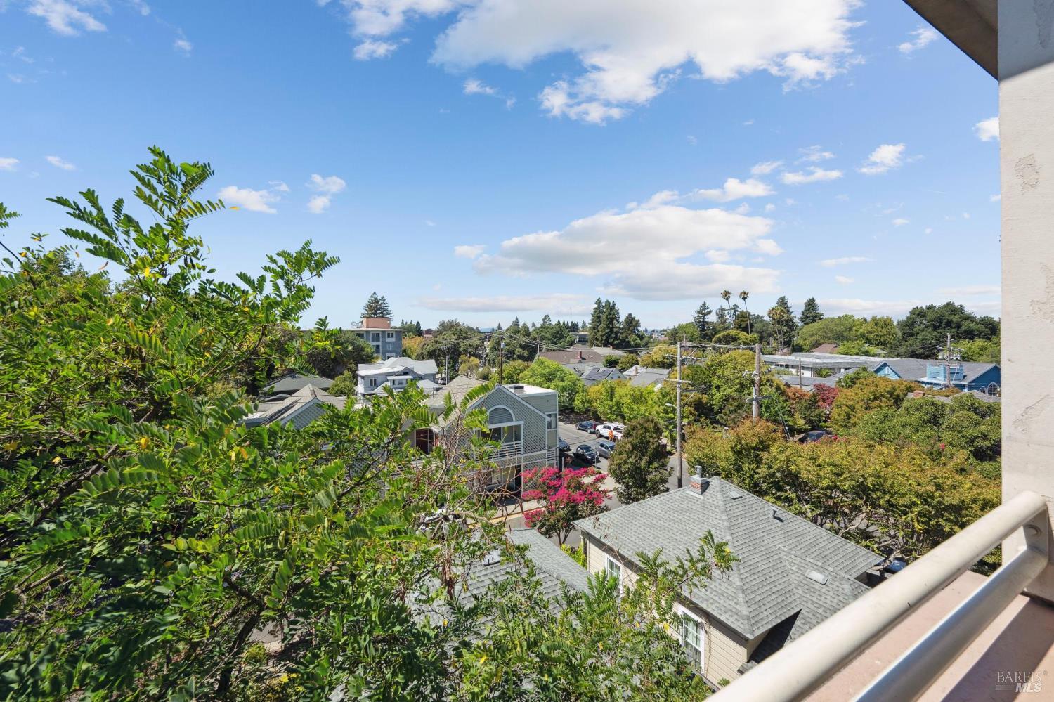 Detail Gallery Image 14 of 21 For 810 7th St #23,  Santa Rosa,  CA 95404 - 2 Beds | 2 Baths