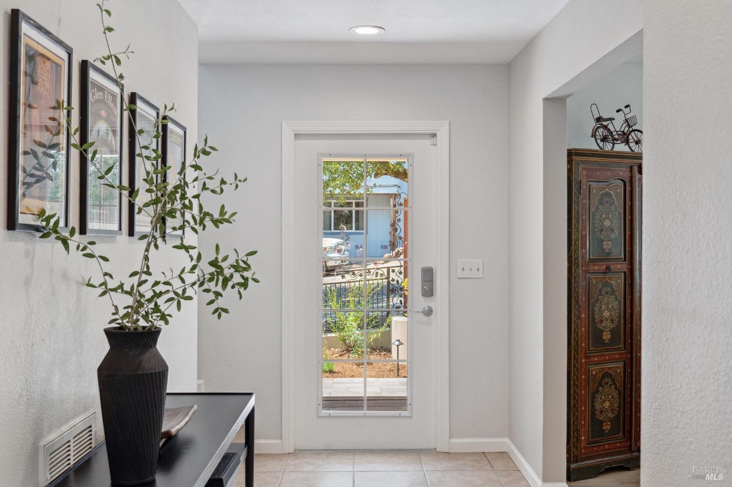 Detail Gallery Image 7 of 59 For 4880 Warm Springs Rd, Glen Ellen,  CA 95442 - 5 Beds | 3/1 Baths