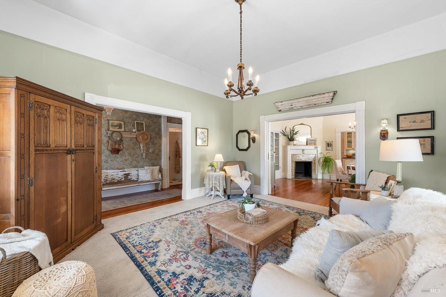 Detail Gallery Image 20 of 79 For 101 Main St, Vacaville,  CA 95688 - 4 Beds | 2/1 Baths