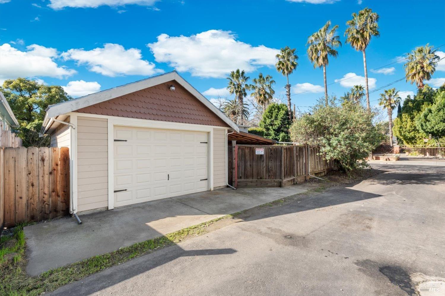 Detail Gallery Image 66 of 79 For 101 Main St, Vacaville,  CA 95688 - 4 Beds | 2/1 Baths