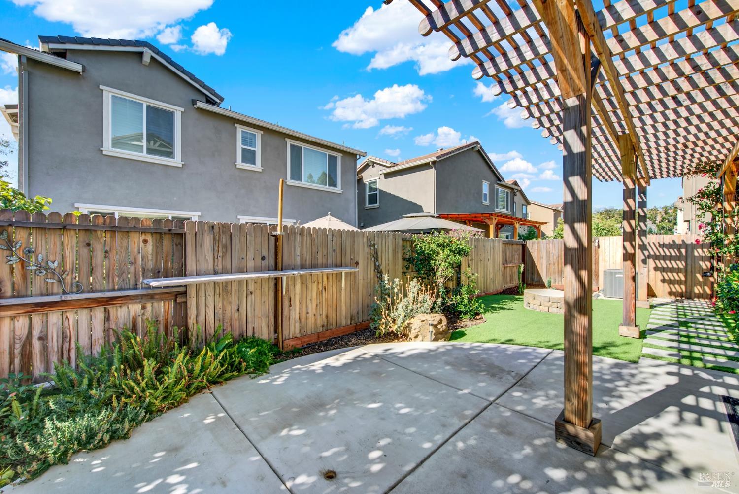 Detail Gallery Image 78 of 87 For 314 Fruitvale Rd, Vacaville,  CA 95688 - 4 Beds | 3/1 Baths