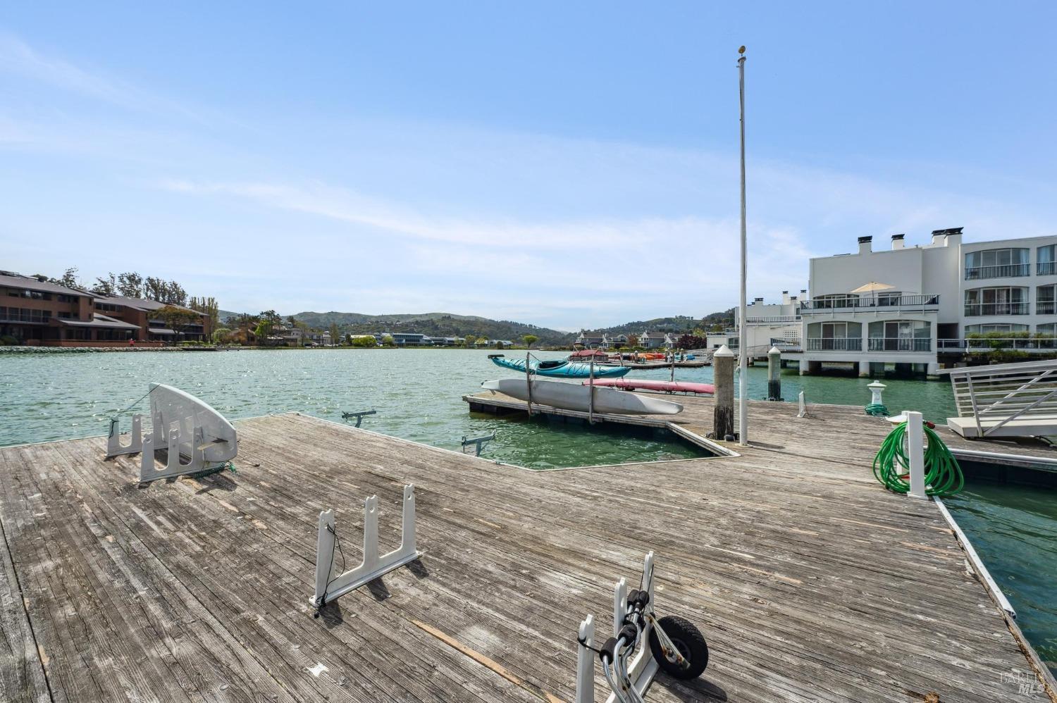 Detail Gallery Image 32 of 37 For 2335 Shelter Bay Ave, Mill Valley,  CA 94941 - 2 Beds | 2 Baths