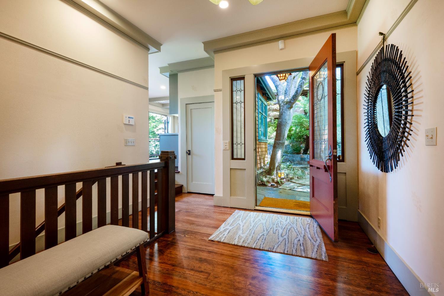 Detail Gallery Image 4 of 64 For 38 Helens Ln, Mill Valley,  CA 94941 - 4 Beds | 3/1 Baths