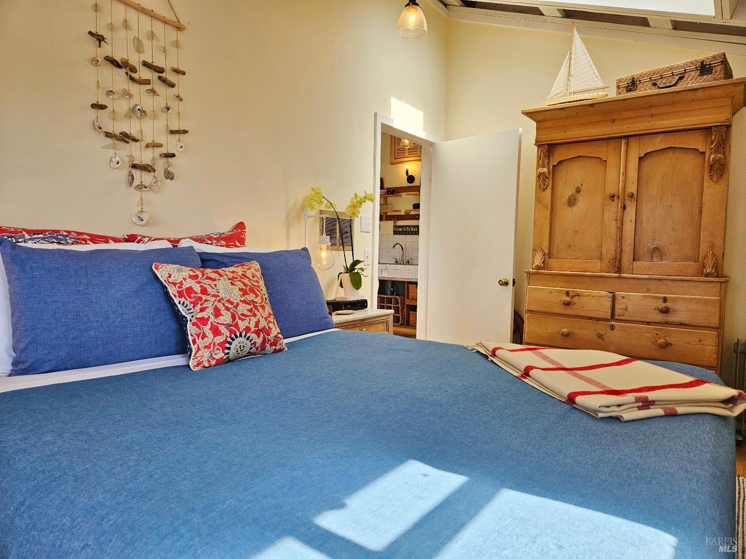Detail Gallery Image 15 of 46 For 145 Bean Ave, Bodega Bay,  CA 94923 - 1 Beds | 1 Baths
