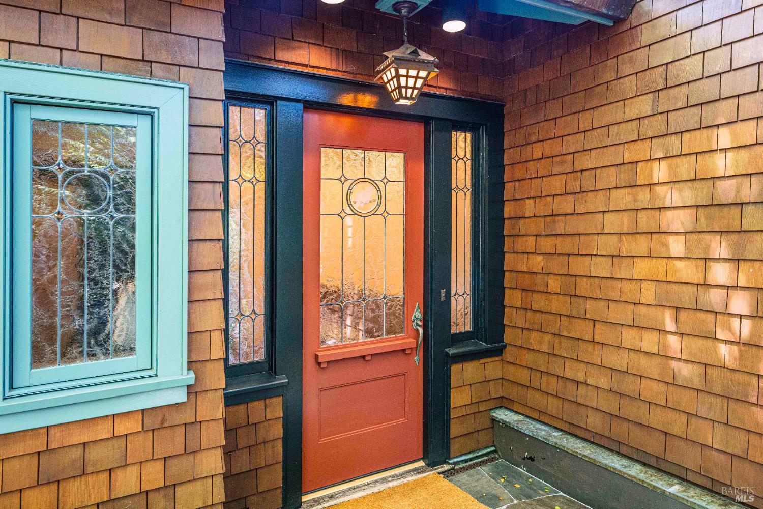 Detail Gallery Image 3 of 64 For 38 Helens Ln, Mill Valley,  CA 94941 - 4 Beds | 3/1 Baths