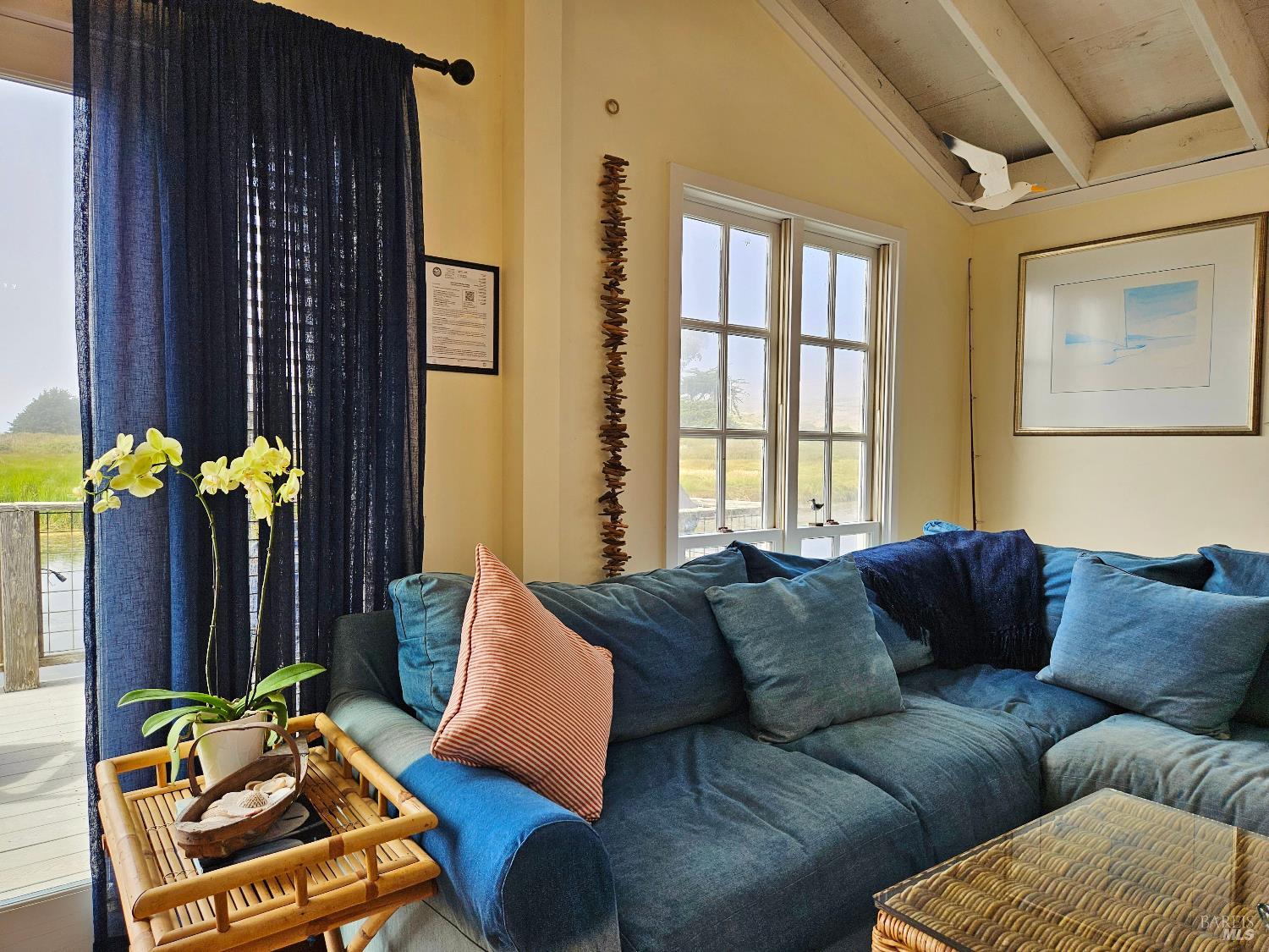 Detail Gallery Image 5 of 46 For 145 Bean Ave, Bodega Bay,  CA 94923 - 1 Beds | 1 Baths