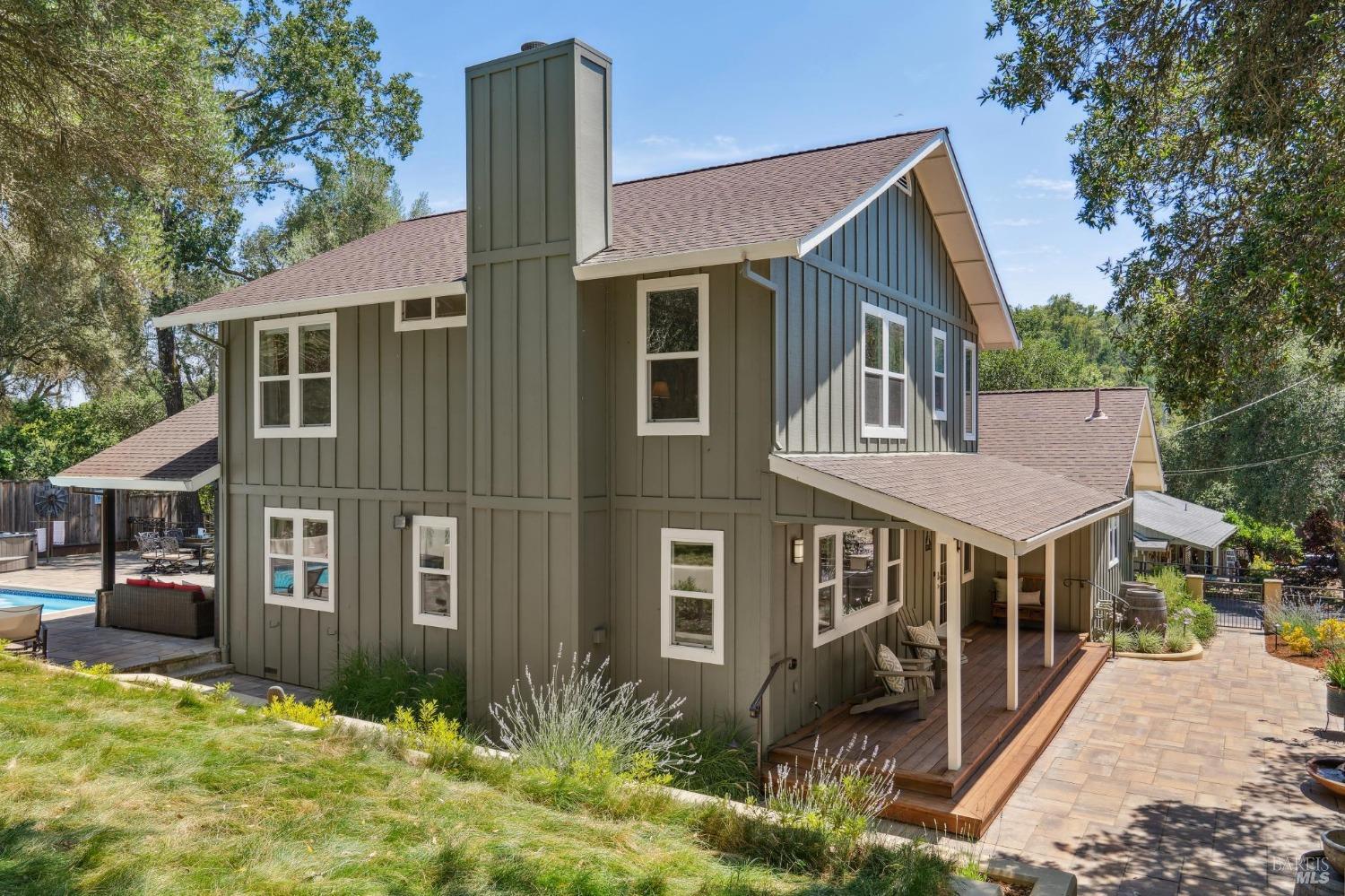 Detail Gallery Image 38 of 59 For 4880 Warm Springs Rd, Glen Ellen,  CA 95442 - 5 Beds | 3/1 Baths