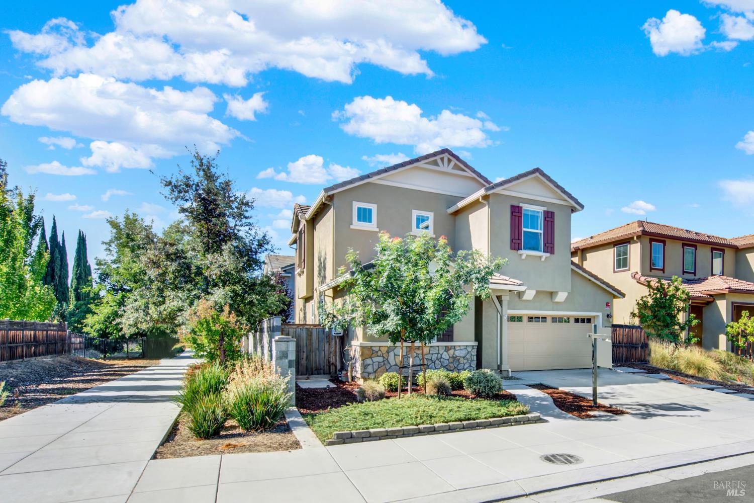 Detail Gallery Image 5 of 87 For 314 Fruitvale Rd, Vacaville,  CA 95688 - 4 Beds | 3/1 Baths