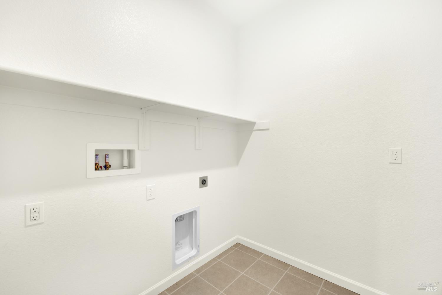 Detail Gallery Image 71 of 87 For 314 Fruitvale Rd, Vacaville,  CA 95688 - 4 Beds | 3/1 Baths