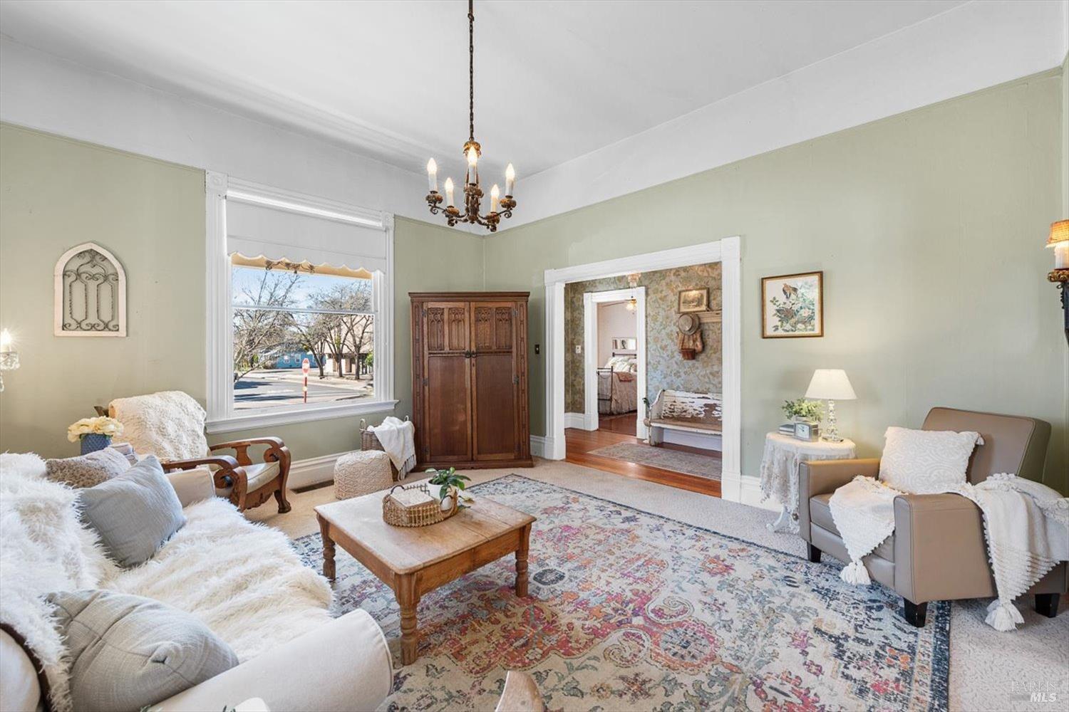Detail Gallery Image 16 of 79 For 101 Main St, Vacaville,  CA 95688 - 4 Beds | 2/1 Baths