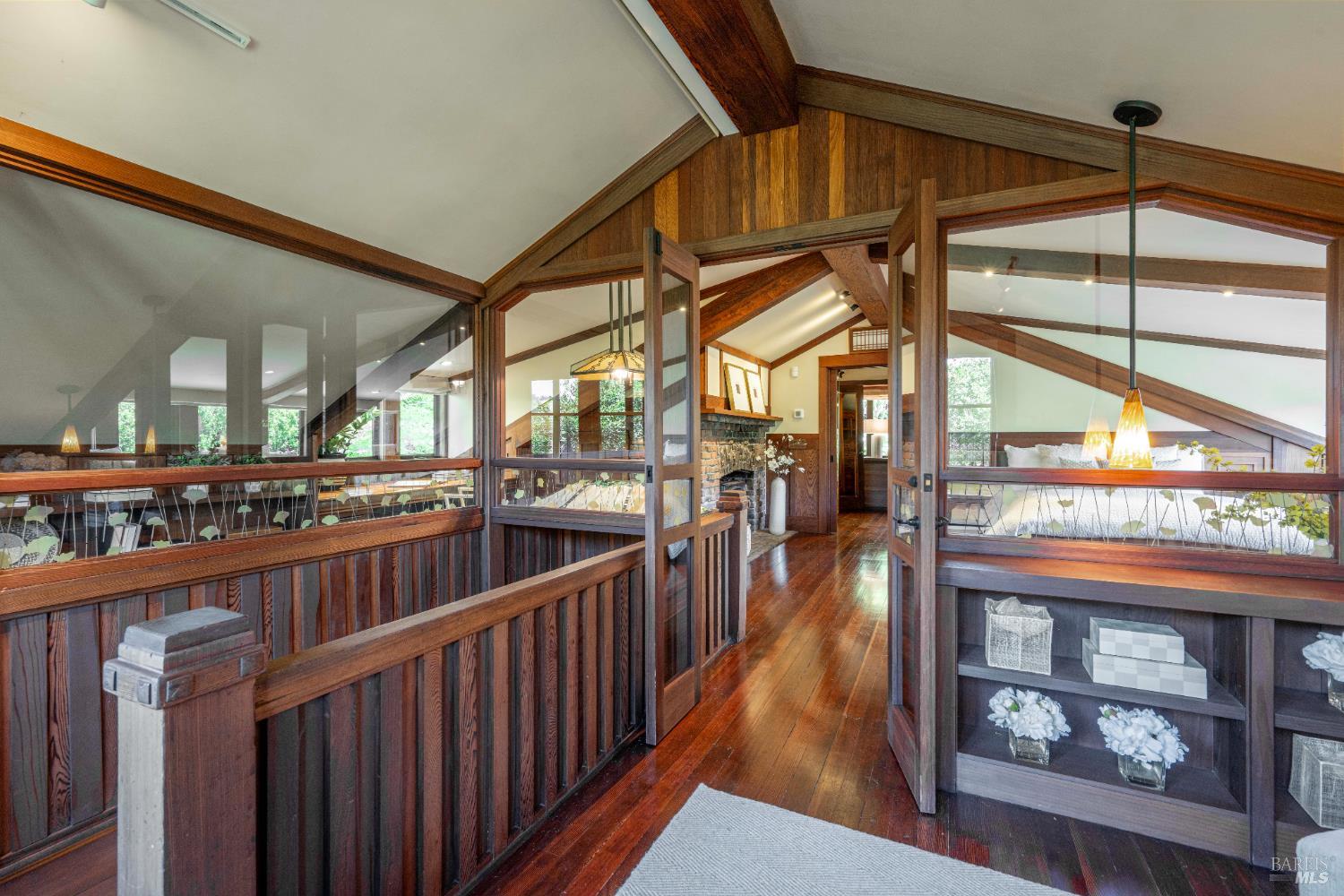 Detail Gallery Image 37 of 64 For 38 Helens Ln, Mill Valley,  CA 94941 - 4 Beds | 3/1 Baths