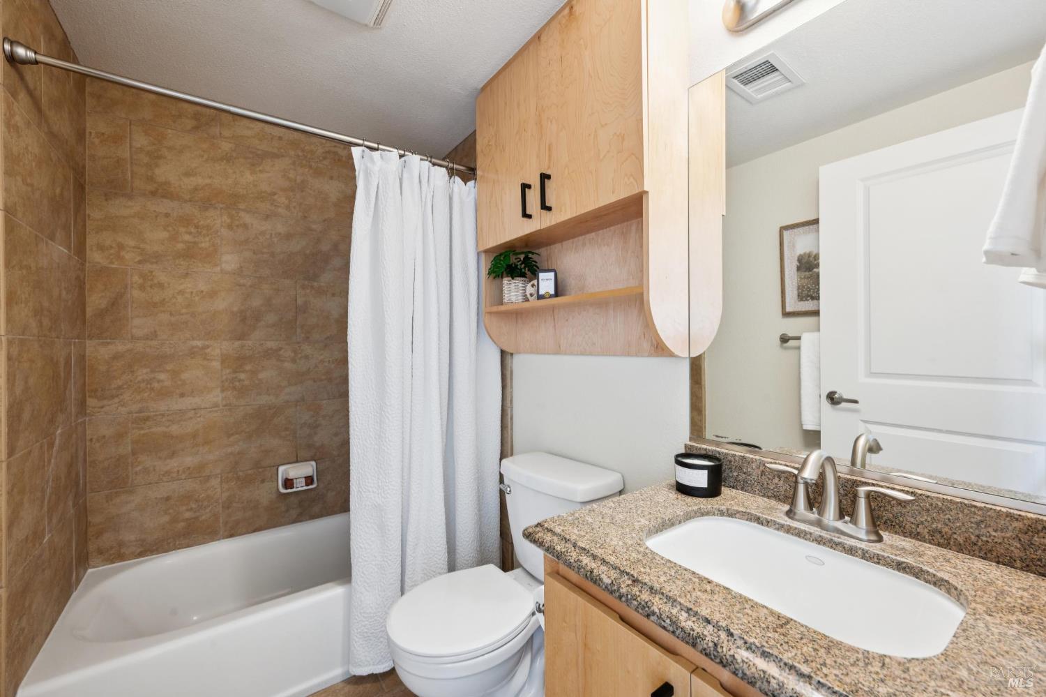 Detail Gallery Image 17 of 21 For 810 7th St #23,  Santa Rosa,  CA 95404 - 2 Beds | 2 Baths