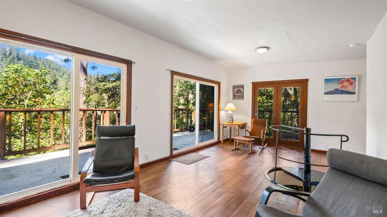 Detail Gallery Image 5 of 27 For 15 Mountain View Ave, Lagunitas,  CA 94938 - 2 Beds | 1 Baths