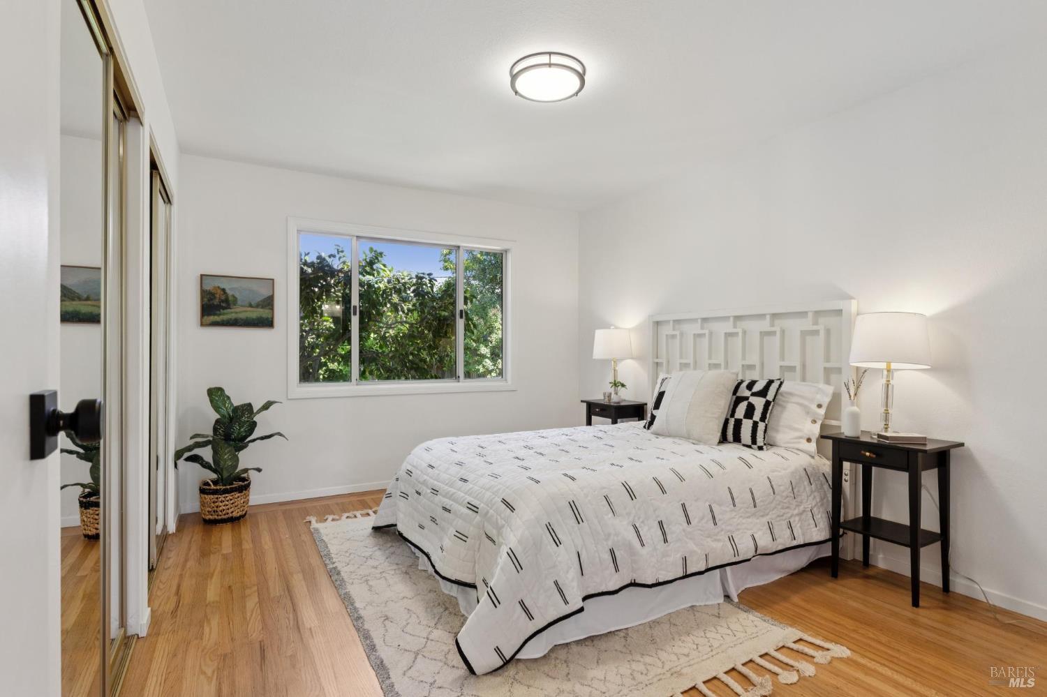 Detail Gallery Image 9 of 19 For 1432 Dawes St, Novato,  CA 94947 - 3 Beds | 2 Baths