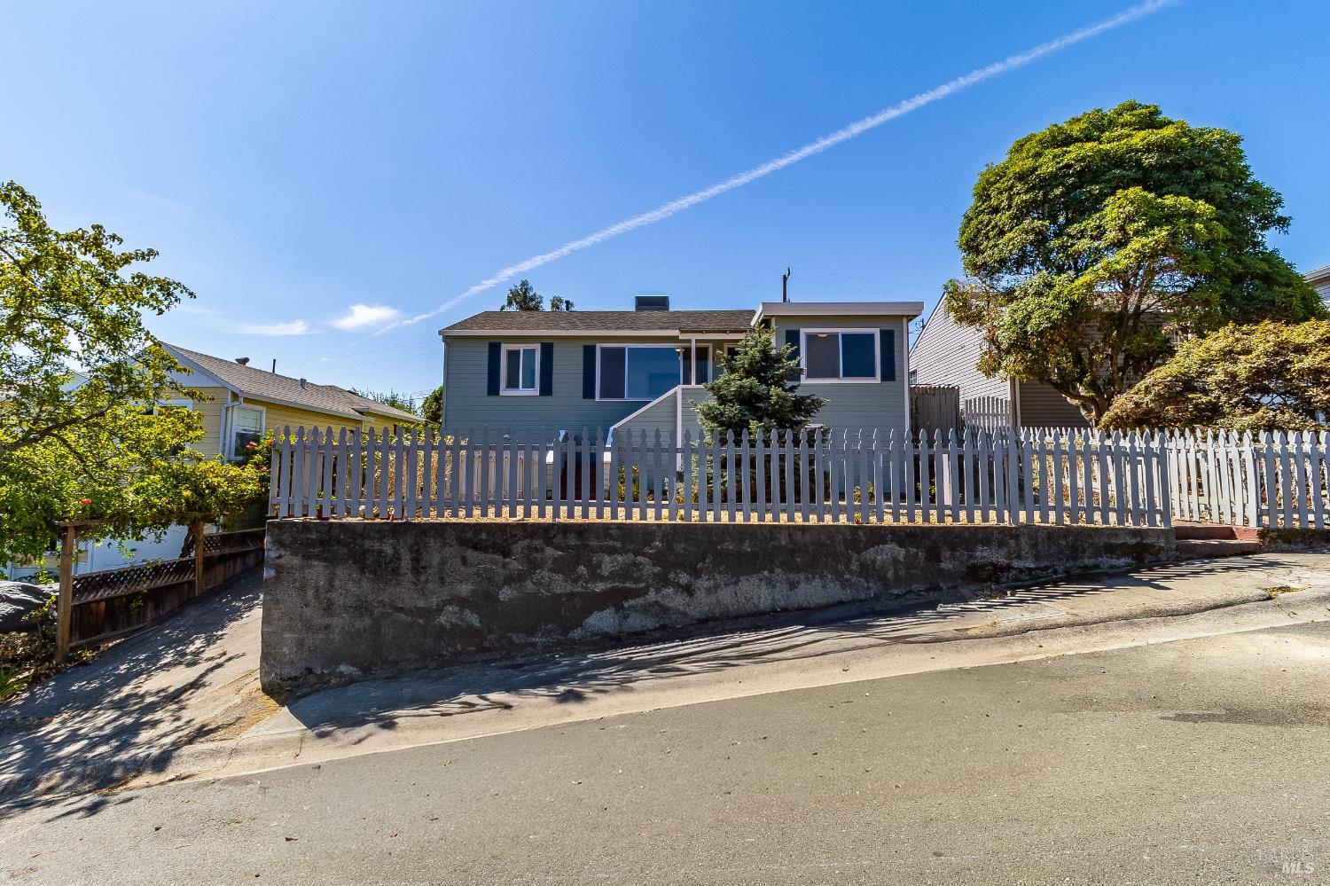 Detail Gallery Image 8 of 60 For 109 Webster St, Vallejo,  CA 94591 - 3 Beds | 2 Baths