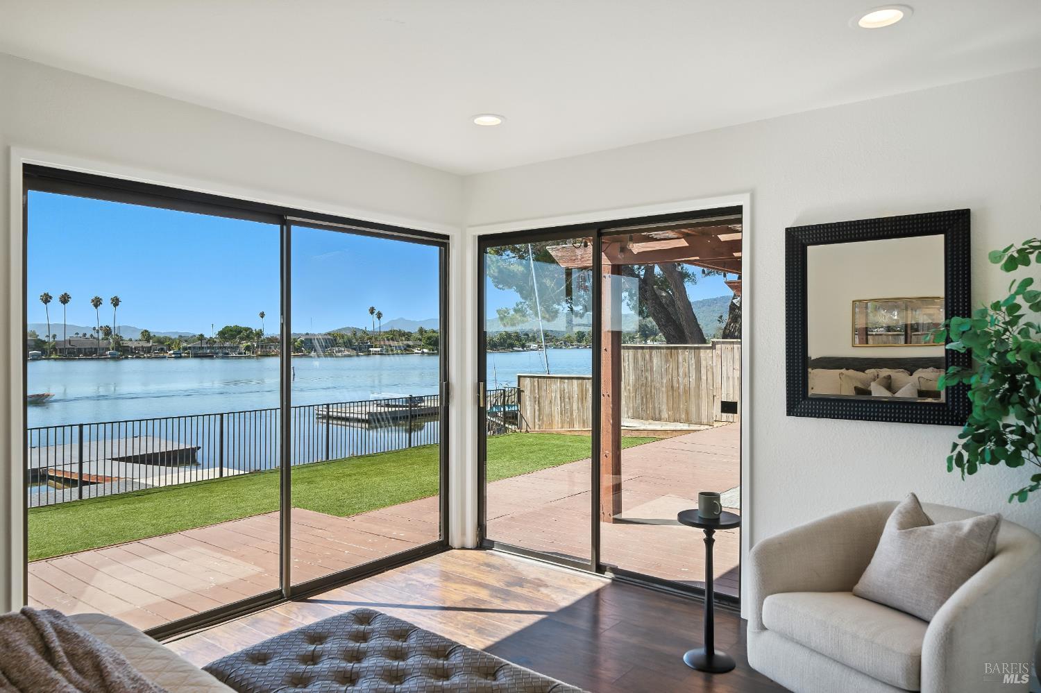 Detail Gallery Image 23 of 48 For 228 Montego Key, Novato,  CA 94949 - 4 Beds | 3 Baths