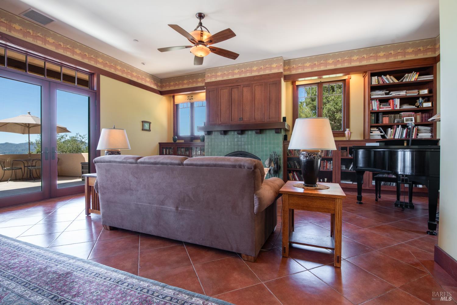 Detail Gallery Image 8 of 40 For 26876 River Rd, Asti,  CA 95425 - 3 Beds | 3 Baths