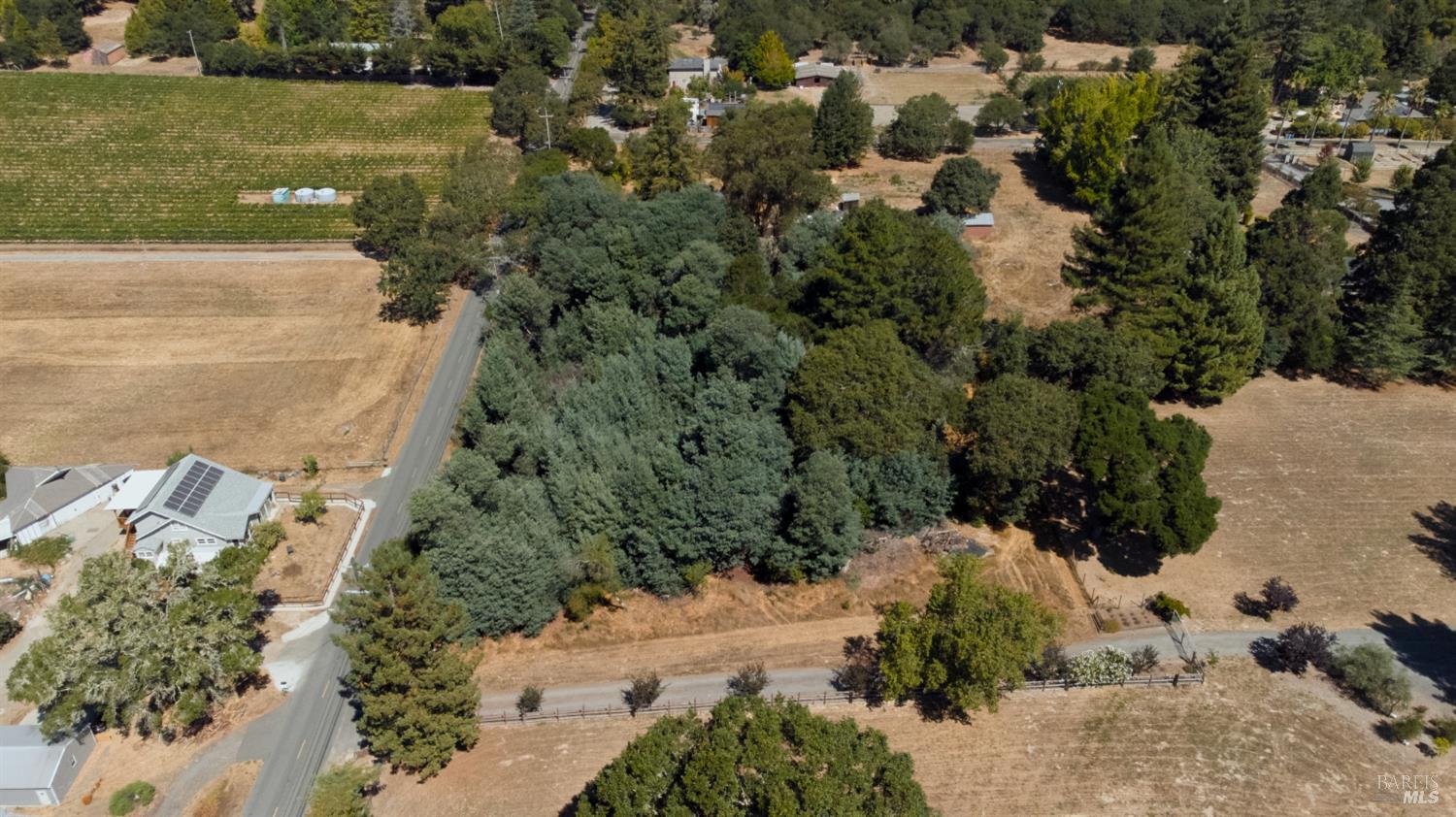 Detail Gallery Image 4 of 10 For 4009 Harrison Grade Rd, Sebastopol,  CA 95472 - – Beds | – Baths
