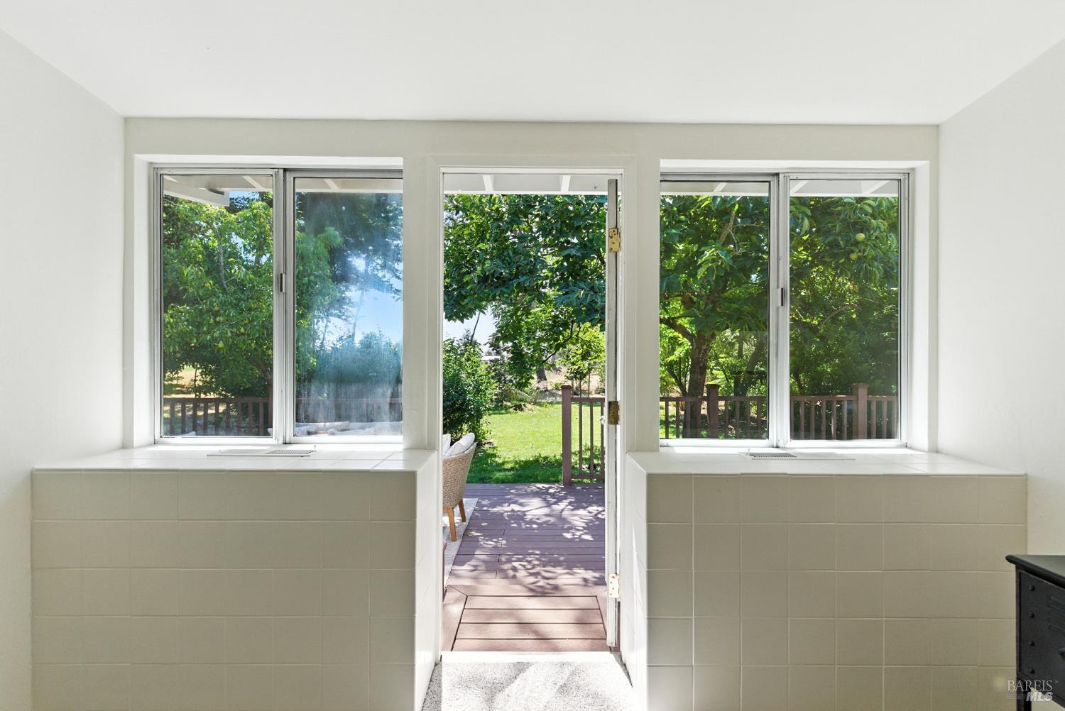 Detail Gallery Image 31 of 63 For 6750 Petaluma Hill Rd, Penngrove,  CA 94951 - 3 Beds | 2 Baths