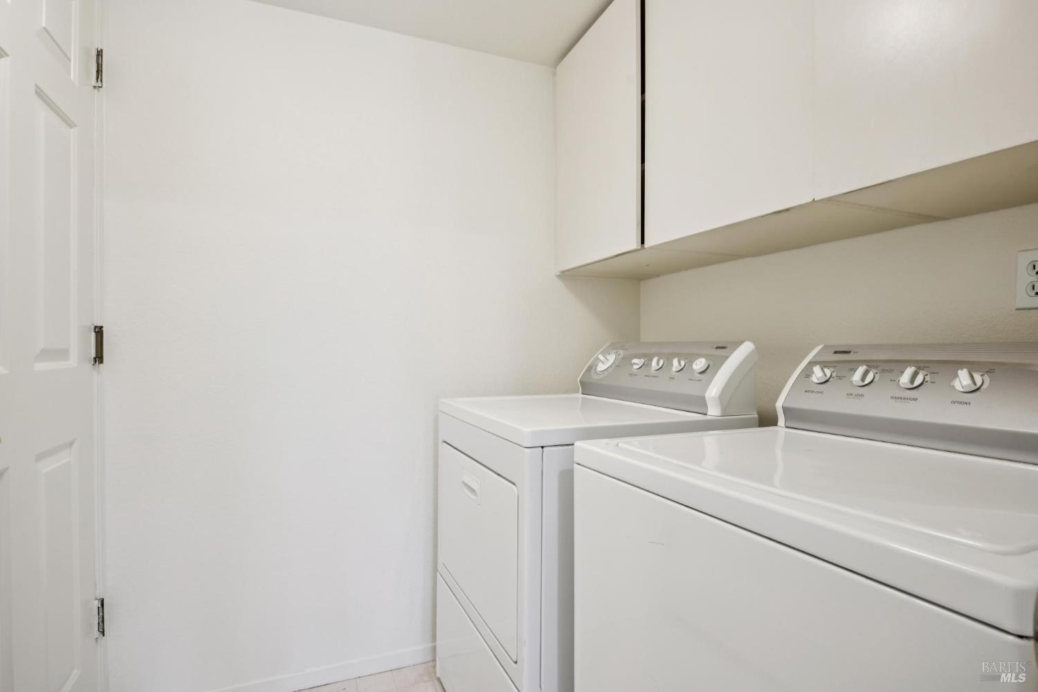 Detail Gallery Image 35 of 59 For 28 Caribe Isle, Novato,  CA 94949 - 4 Beds | 3 Baths