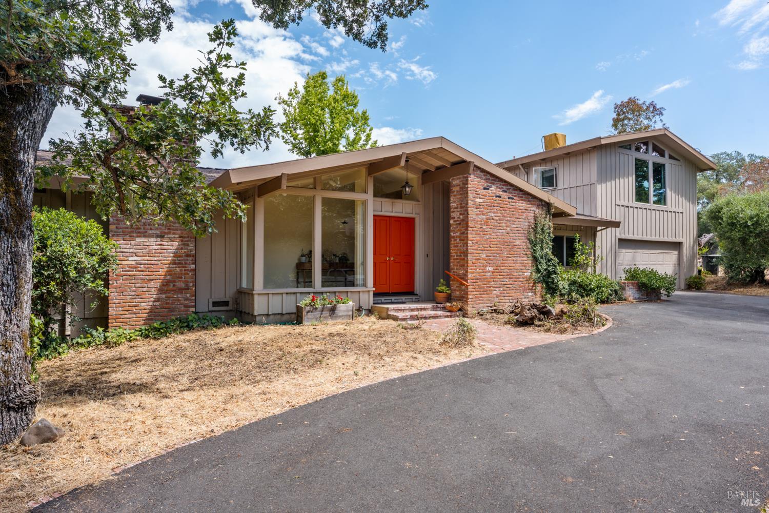 Detail Gallery Image 41 of 49 For 1500 Deerwood Dr, Ukiah,  CA 95482 - 3 Beds | 3 Baths