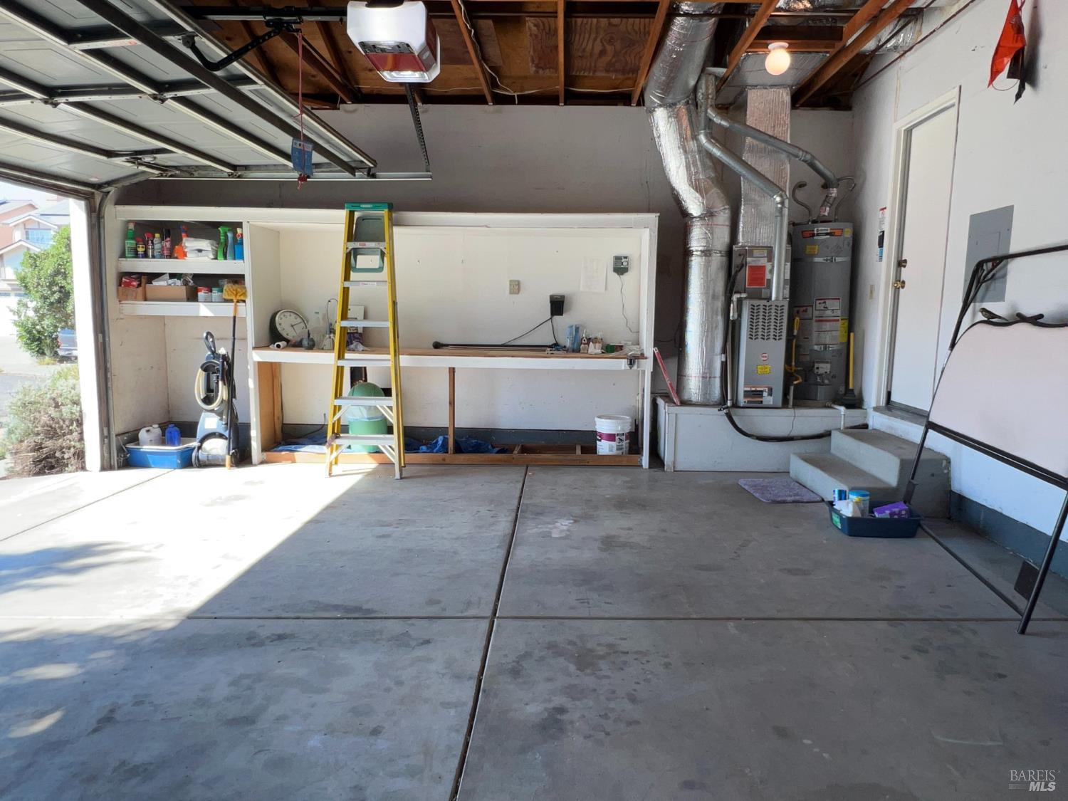 Detail Gallery Image 32 of 36 For 1185 Camellia Ln, Suisun City,  CA 94585 - 3 Beds | 2 Baths