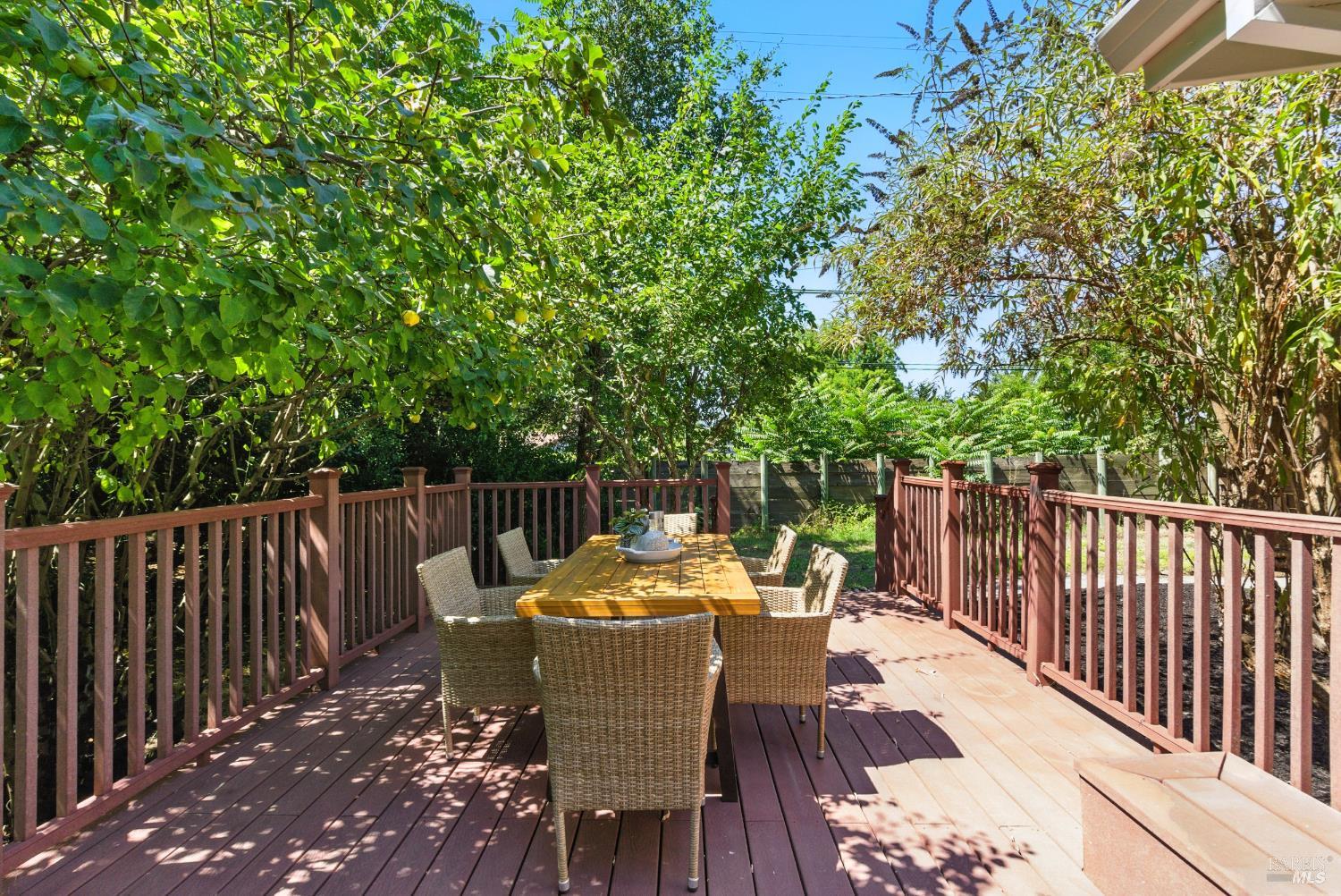 Detail Gallery Image 13 of 63 For 6750 Petaluma Hill Rd, Penngrove,  CA 94951 - 3 Beds | 2 Baths