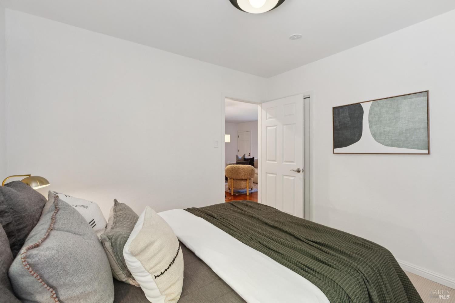 Detail Gallery Image 35 of 44 For 246 Madrone Ave, Larkspur,  CA 94939 - 4 Beds | 2 Baths