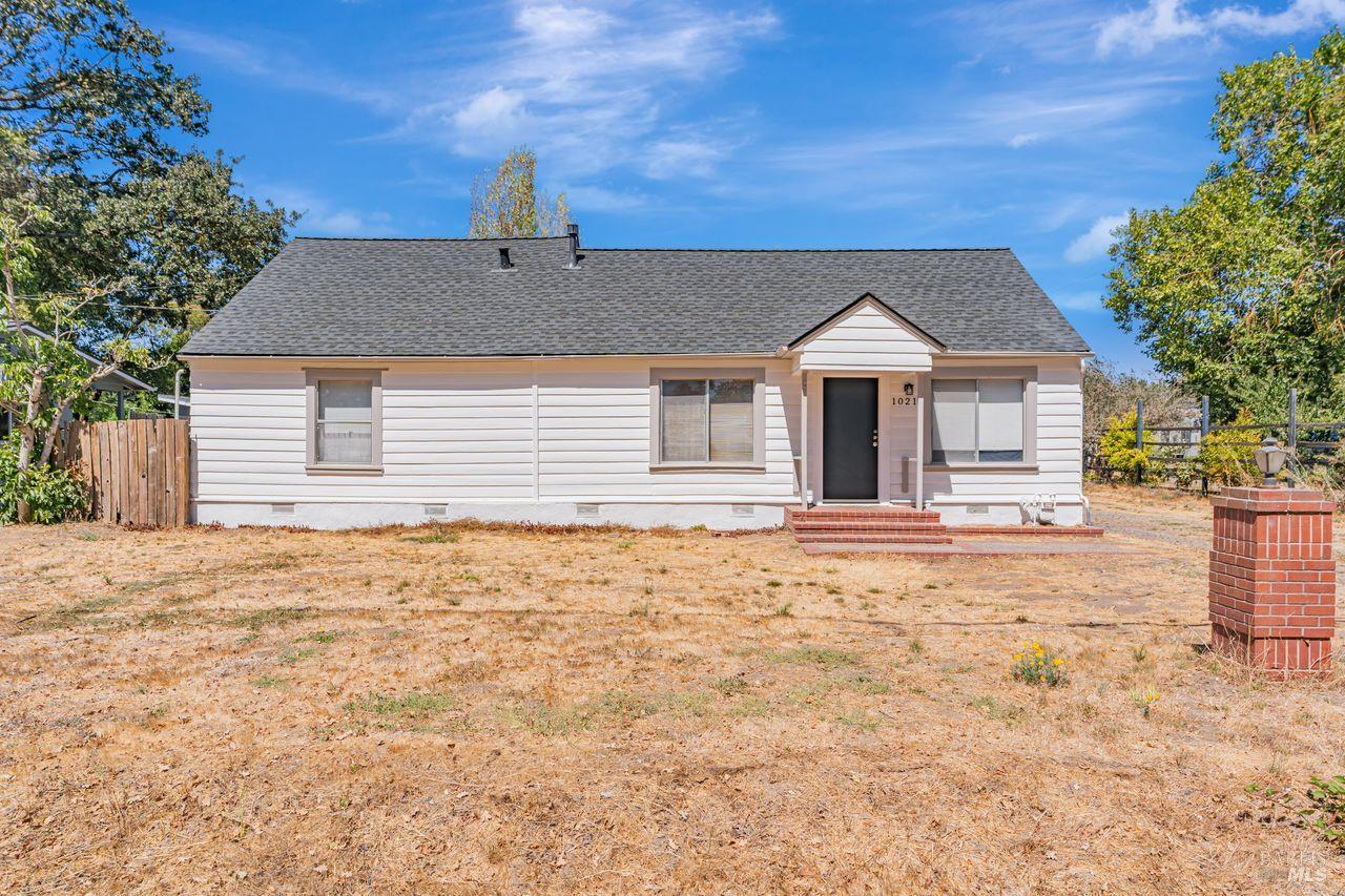 Detail Gallery Image 34 of 47 For 1021 Butler Ave, Santa Rosa,  CA 95407 - 4 Beds | 2 Baths
