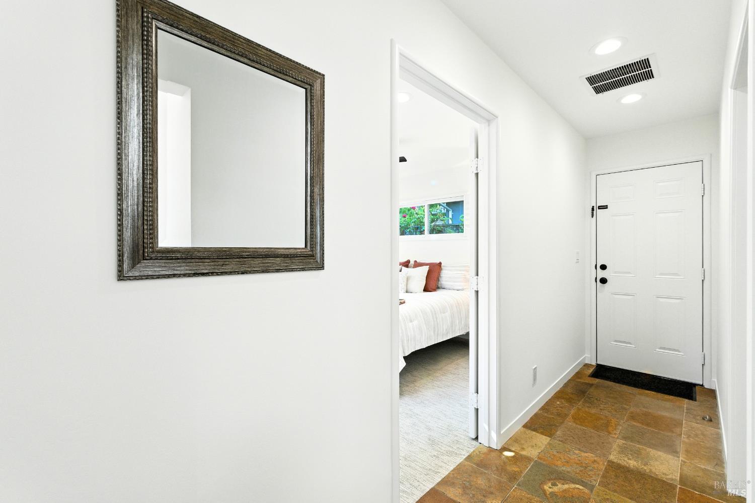 Detail Gallery Image 41 of 99 For 107 Blackfield Dr, Tiburon,  CA 94920 - 5 Beds | 3 Baths