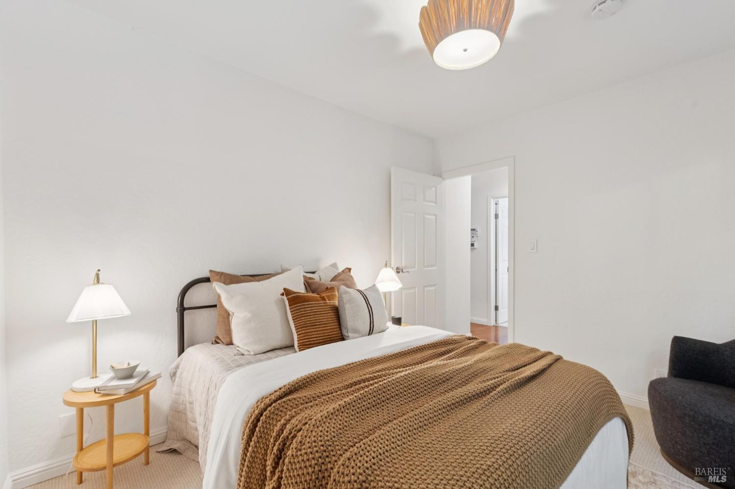Detail Gallery Image 37 of 44 For 246 Madrone Ave, Larkspur,  CA 94939 - 4 Beds | 2 Baths