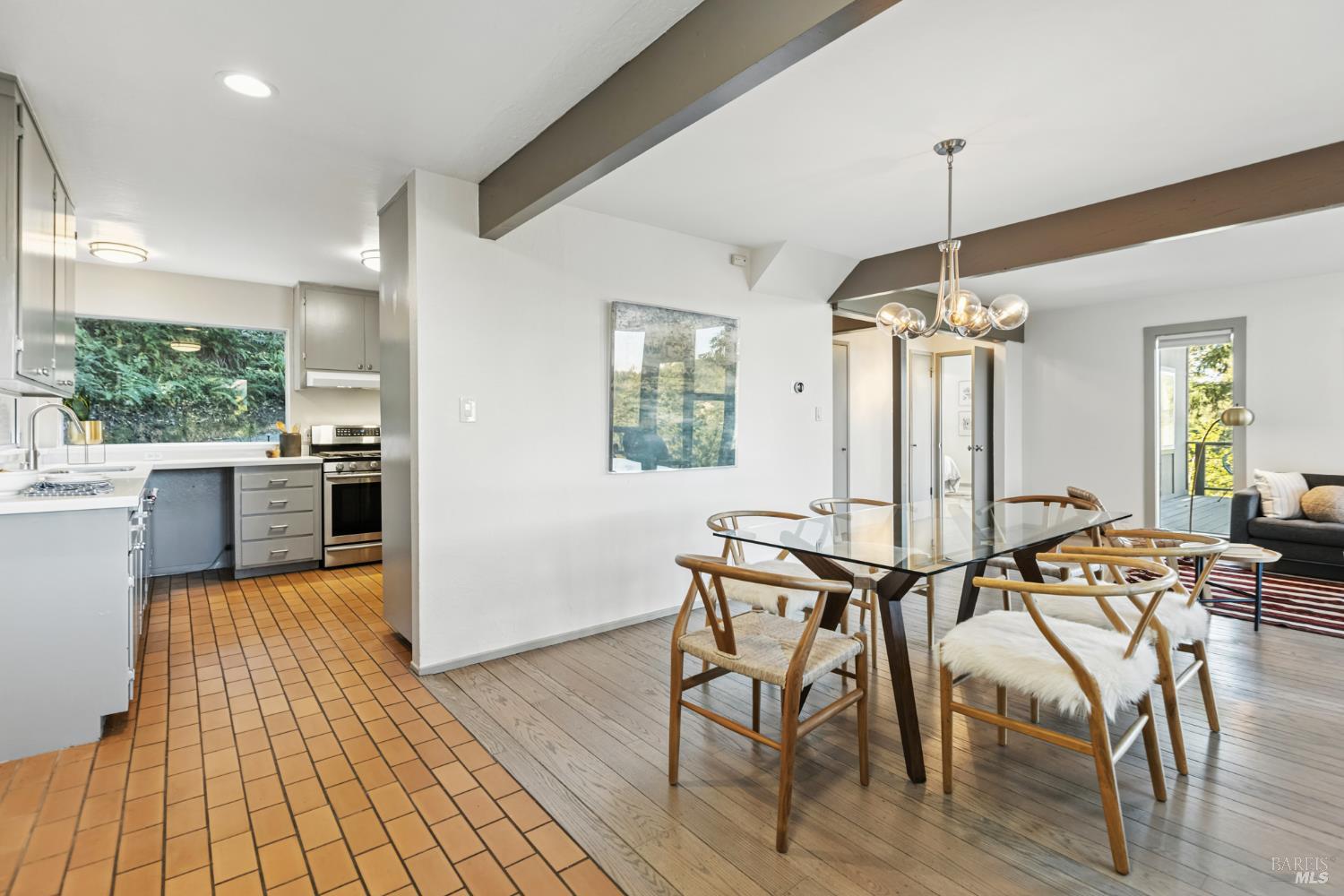 Detail Gallery Image 13 of 53 For 51 Juniper Ave, San Geronimo,  CA 94963 - 4 Beds | 3 Baths