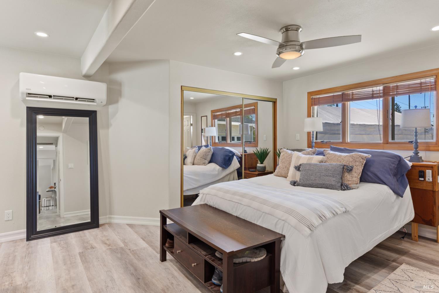 Detail Gallery Image 33 of 71 For 530 Anson Ct, Rohnert Park,  CA 94928 - 3 Beds | 2 Baths