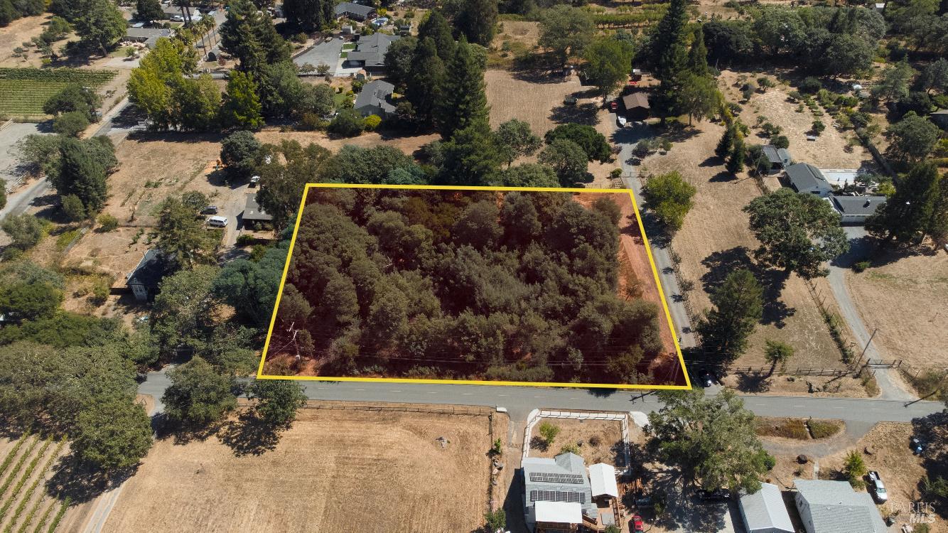 Detail Gallery Image 2 of 10 For 4009 Harrison Grade Rd, Sebastopol,  CA 95472 - – Beds | – Baths