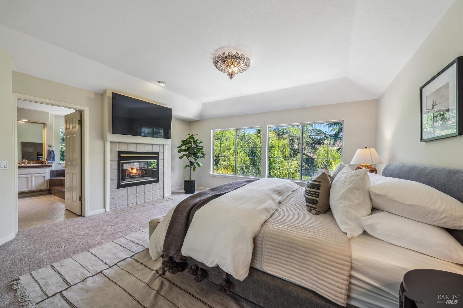 Detail Gallery Image 45 of 89 For 402 Barons Way, Petaluma,  CA 94954 - 4 Beds | 3 Baths