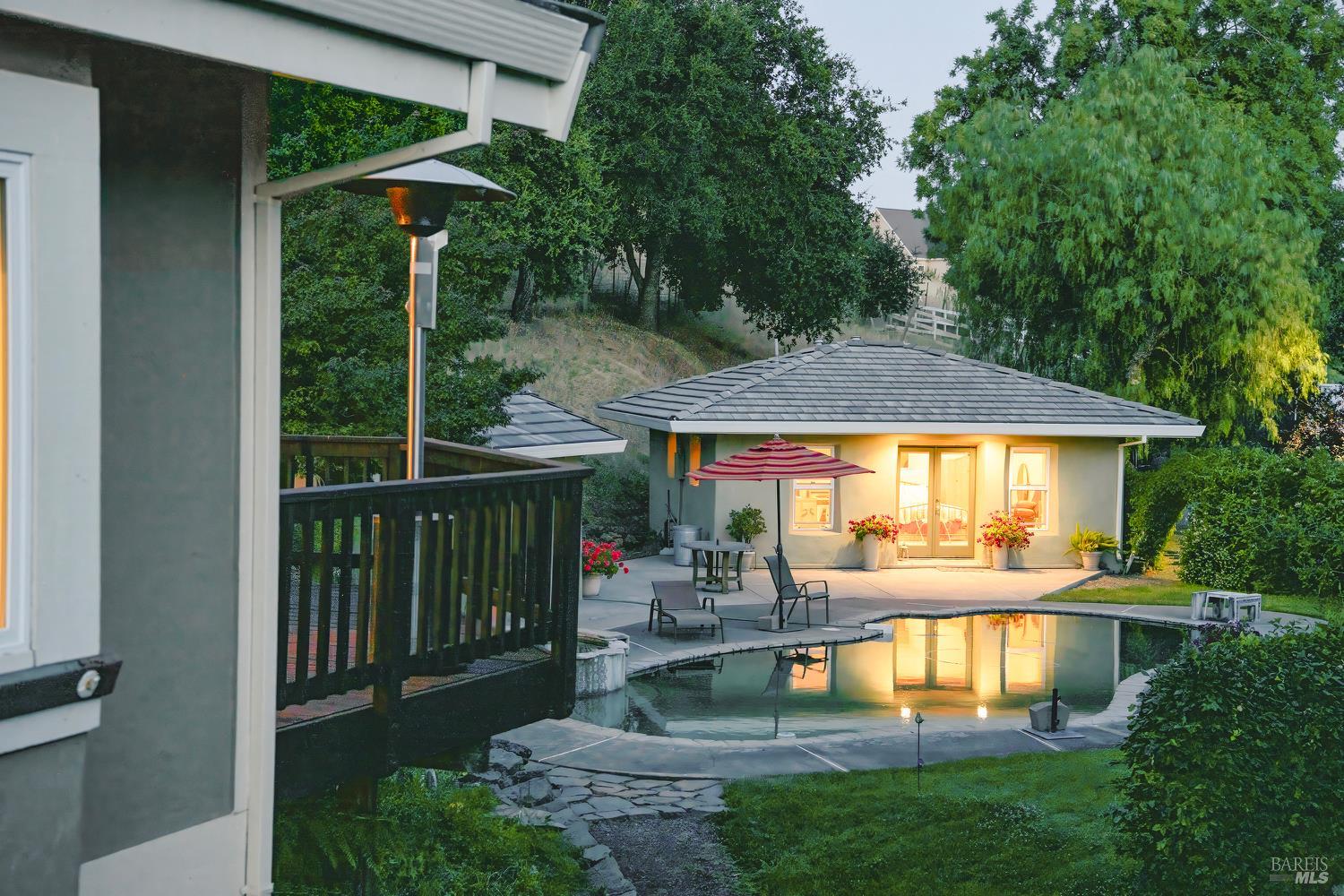 Detail Gallery Image 3 of 95 For 4560 Lovall Valley Loop Rd, Sonoma,  CA 95476 - 3 Beds | 4 Baths