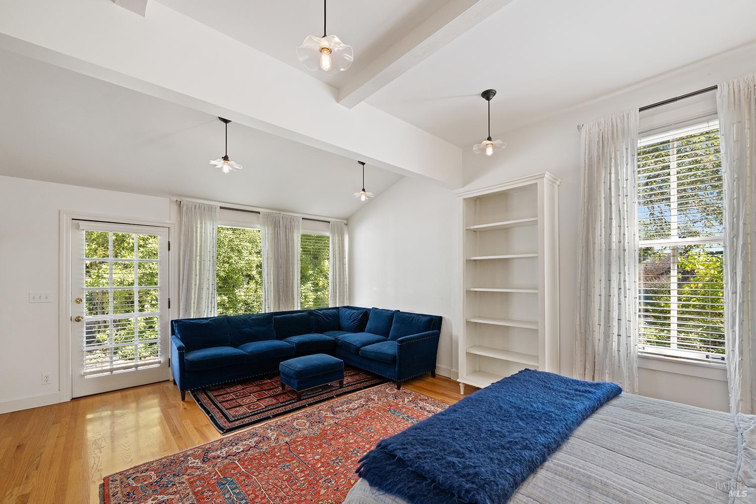 Detail Gallery Image 26 of 65 For 3949 Vine Hill Rd, Sebastopol,  CA 95472 - 5 Beds | 4 Baths