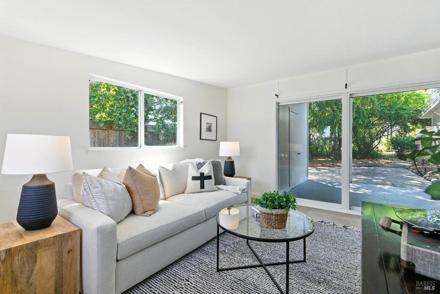 Detail Gallery Image 46 of 63 For 6750 Petaluma Hill Rd, Penngrove,  CA 94951 - 3 Beds | 2 Baths