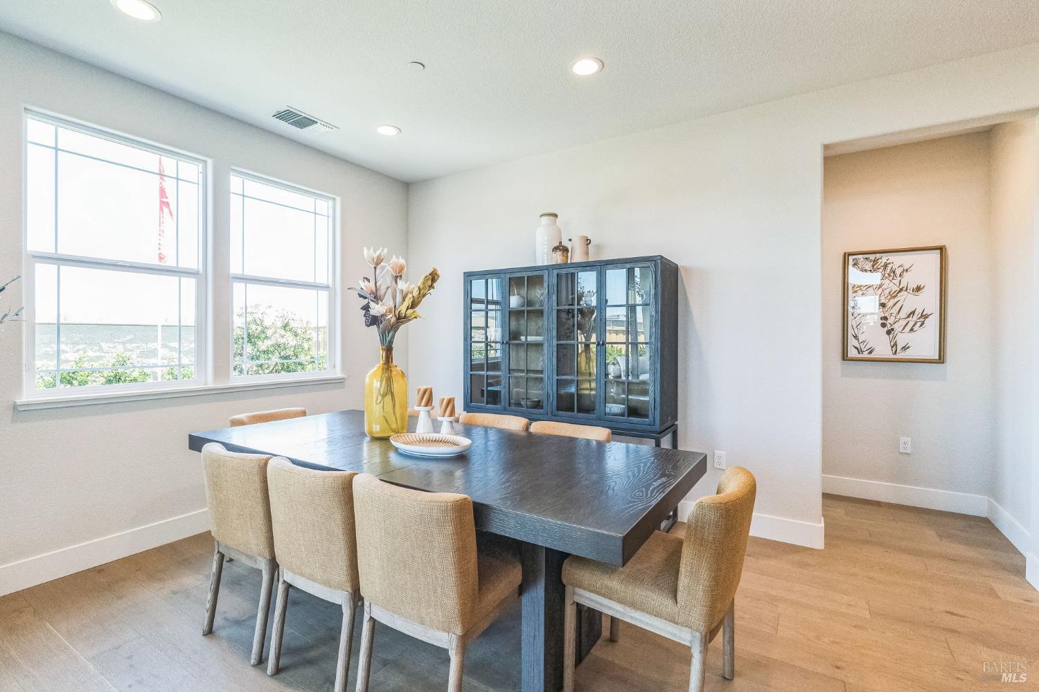 Detail Gallery Image 14 of 31 For 665 Grizzly St, Oakley,  CA 94561 - 5 Beds | 4/1 Baths