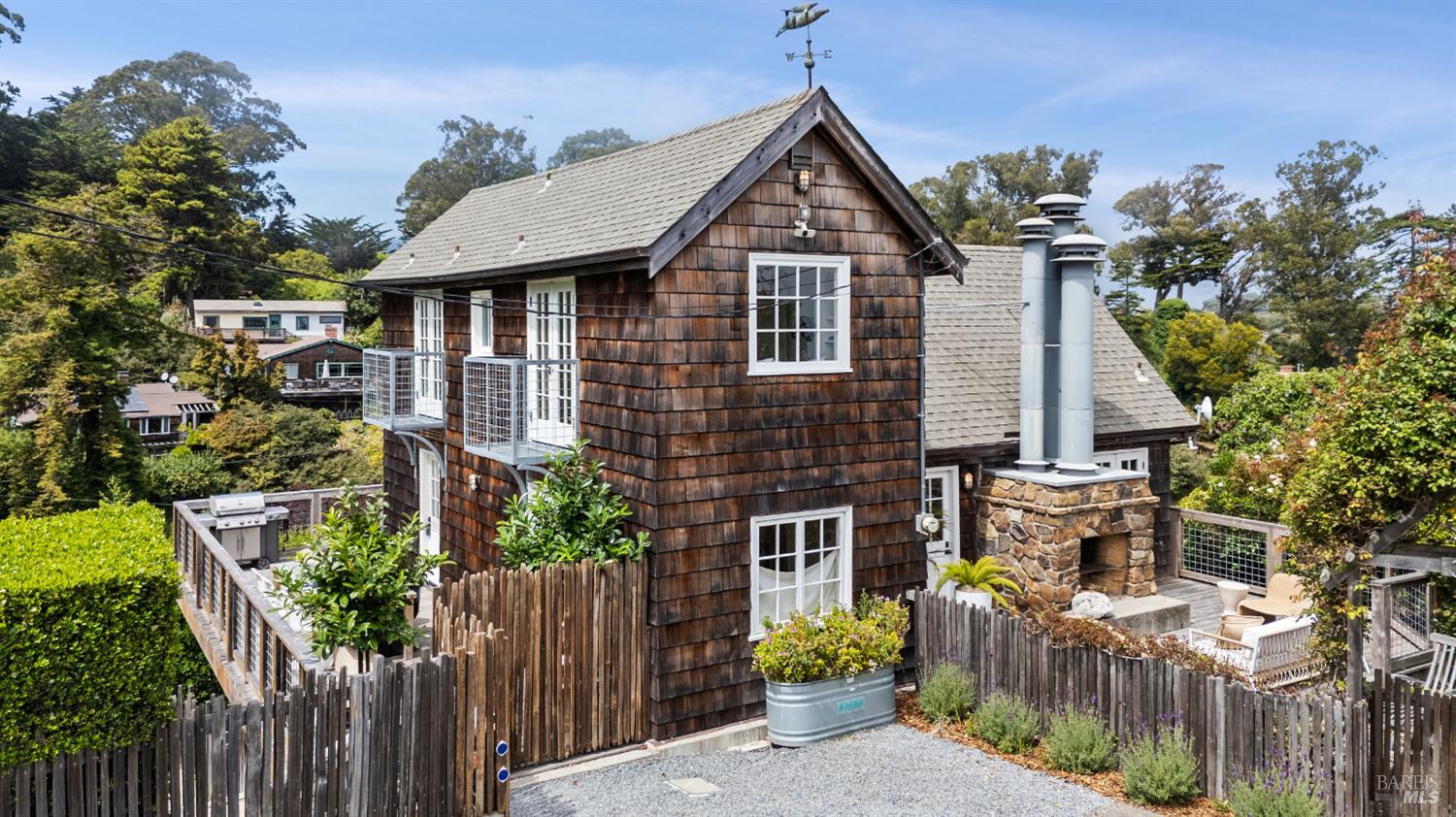 Detail Gallery Image 59 of 62 For 33 Ocean Ave, Bolinas,  CA 94924 - 3 Beds | 2/1 Baths