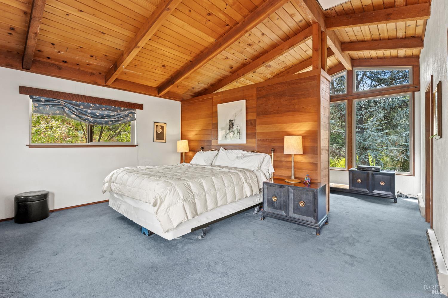 Detail Gallery Image 22 of 49 For 1500 Deerwood Dr, Ukiah,  CA 95482 - 3 Beds | 3 Baths