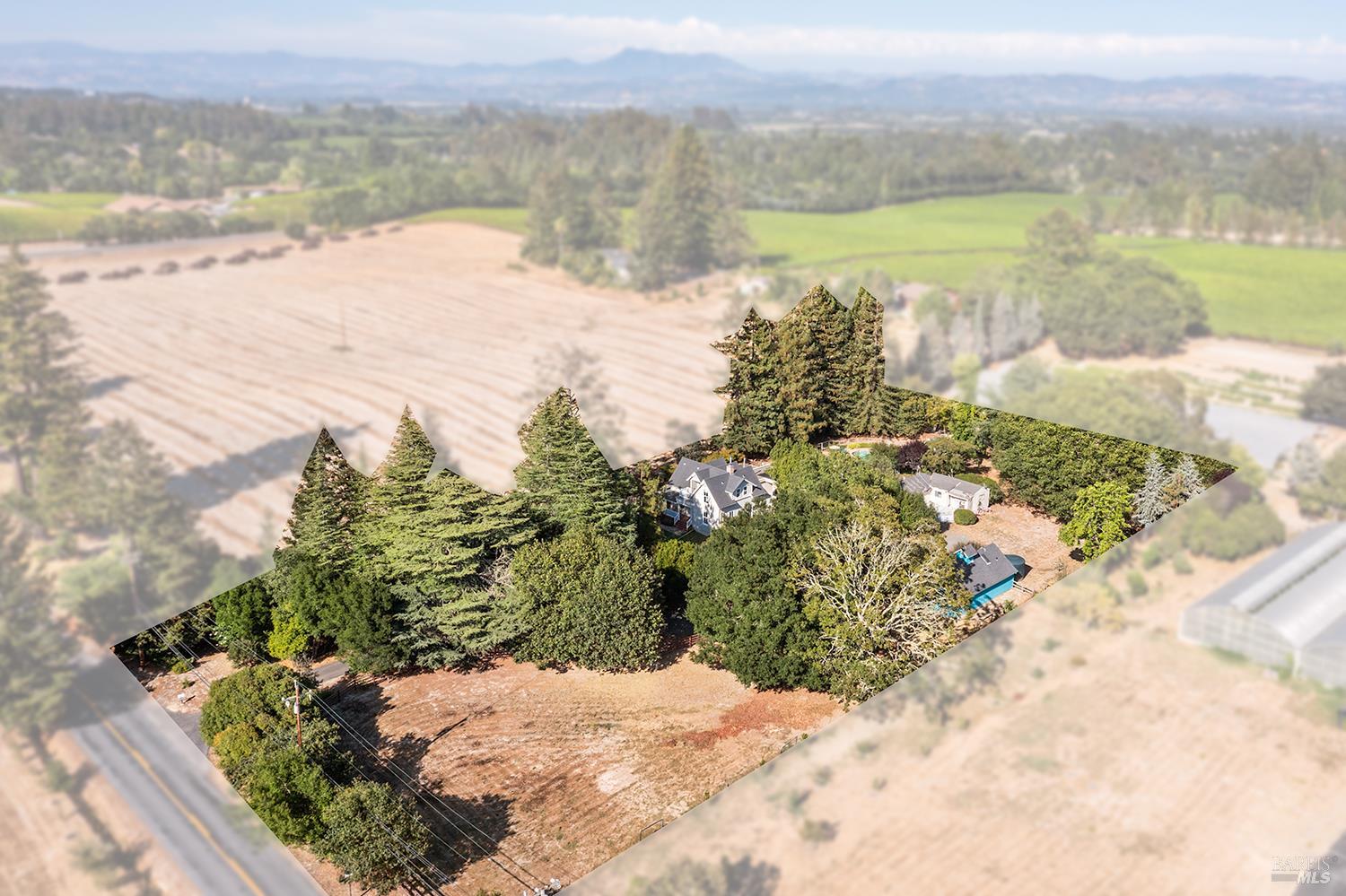 Detail Gallery Image 63 of 65 For 3949 Vine Hill Rd, Sebastopol,  CA 95472 - 5 Beds | 4 Baths