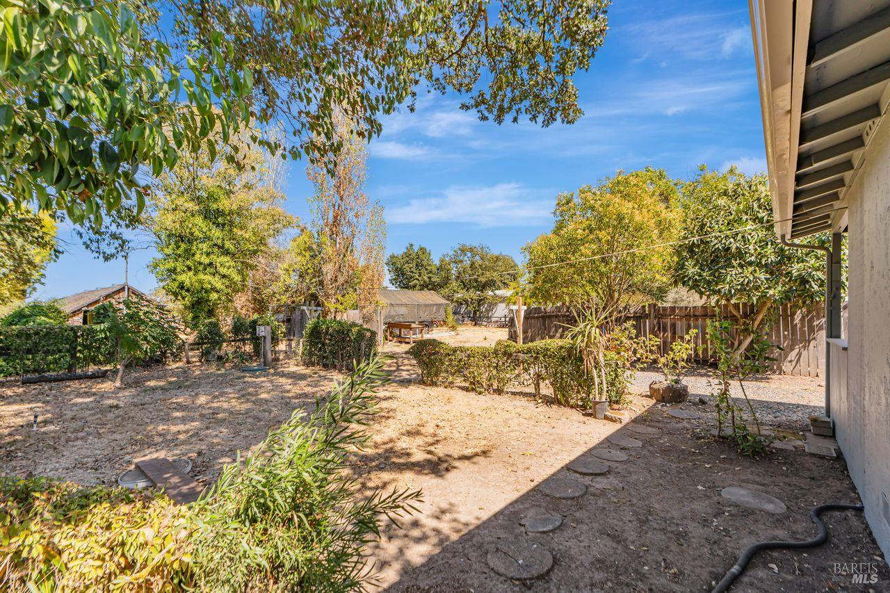 Detail Gallery Image 24 of 47 For 1021 Butler Ave, Santa Rosa,  CA 95407 - – Beds | – Baths