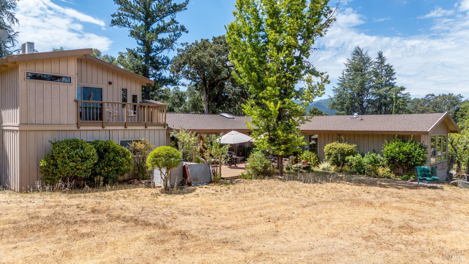 Detail Gallery Image 40 of 49 For 1500 Deerwood Dr, Ukiah,  CA 95482 - 3 Beds | 3 Baths