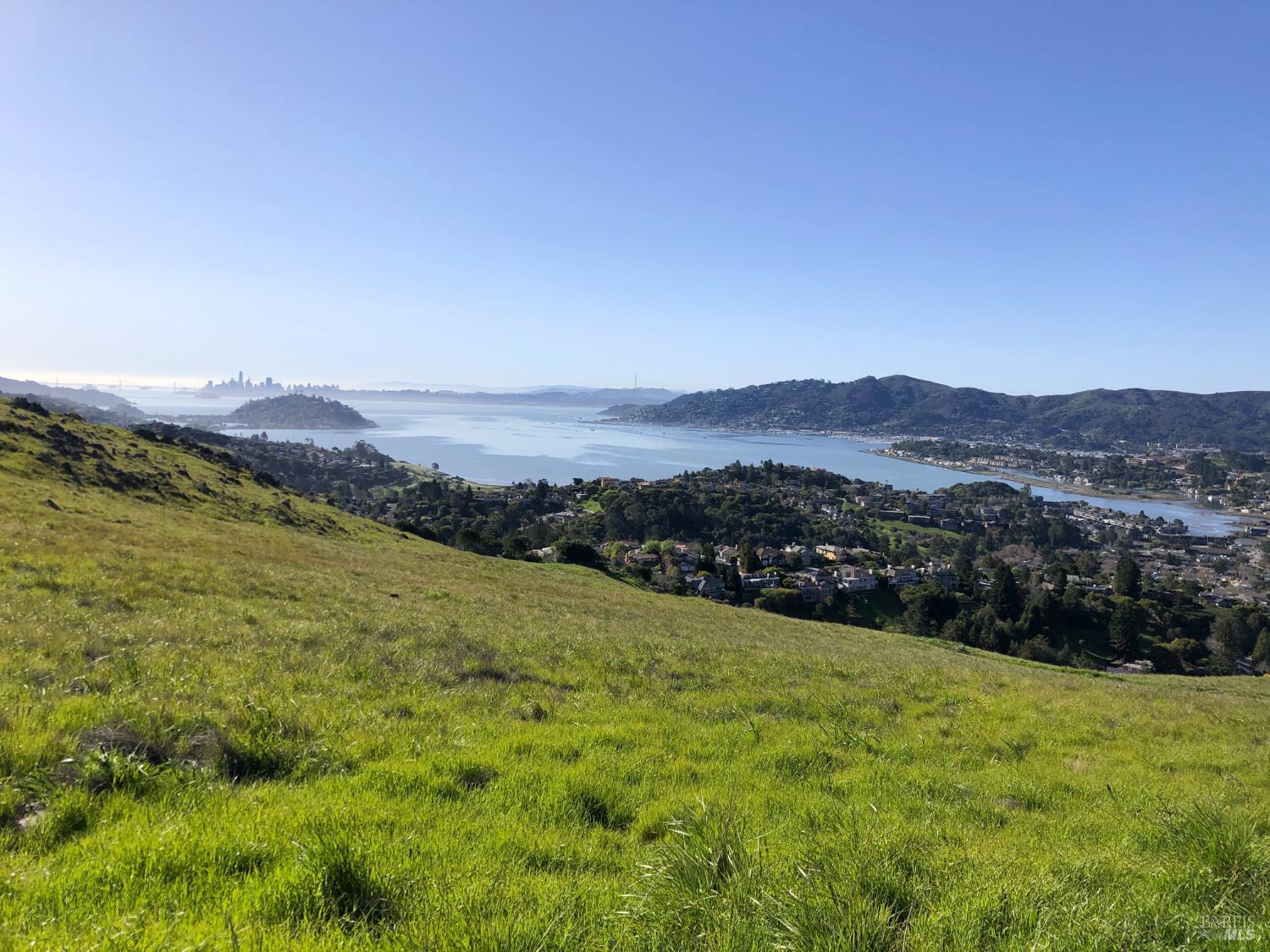 Detail Gallery Image 99 of 99 For 107 Blackfield Dr, Tiburon,  CA 94920 - 5 Beds | 3 Baths
