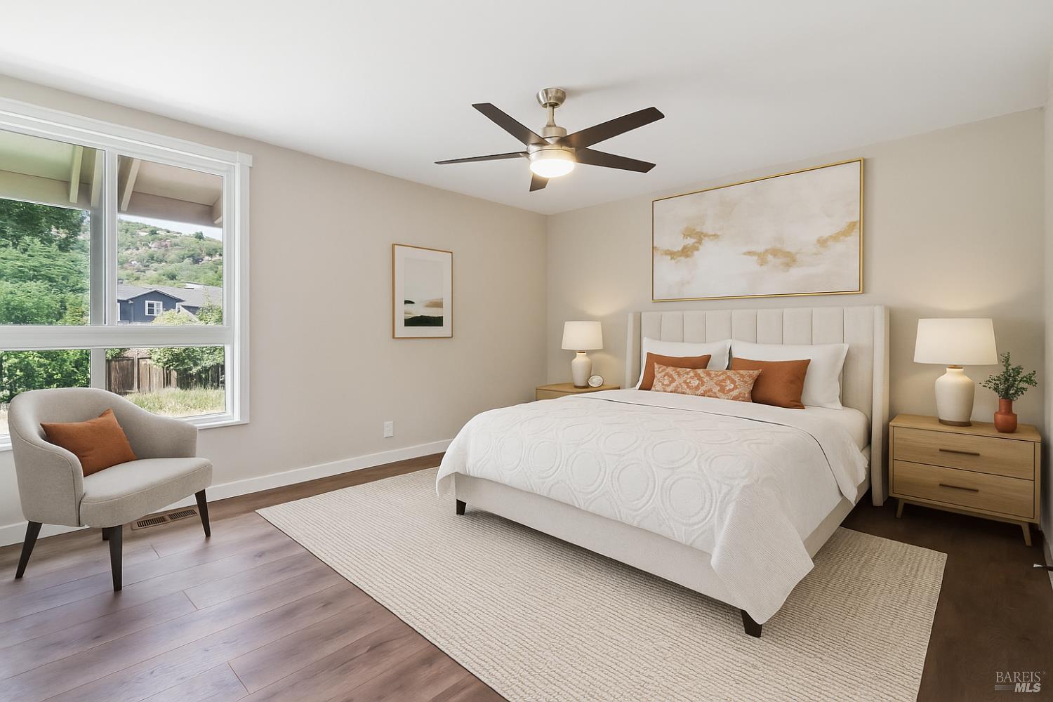 Detail Gallery Image 12 of 20 For 141 Roundtree Blvd, San Rafael,  CA 94903 - 2 Beds | 1/1 Baths